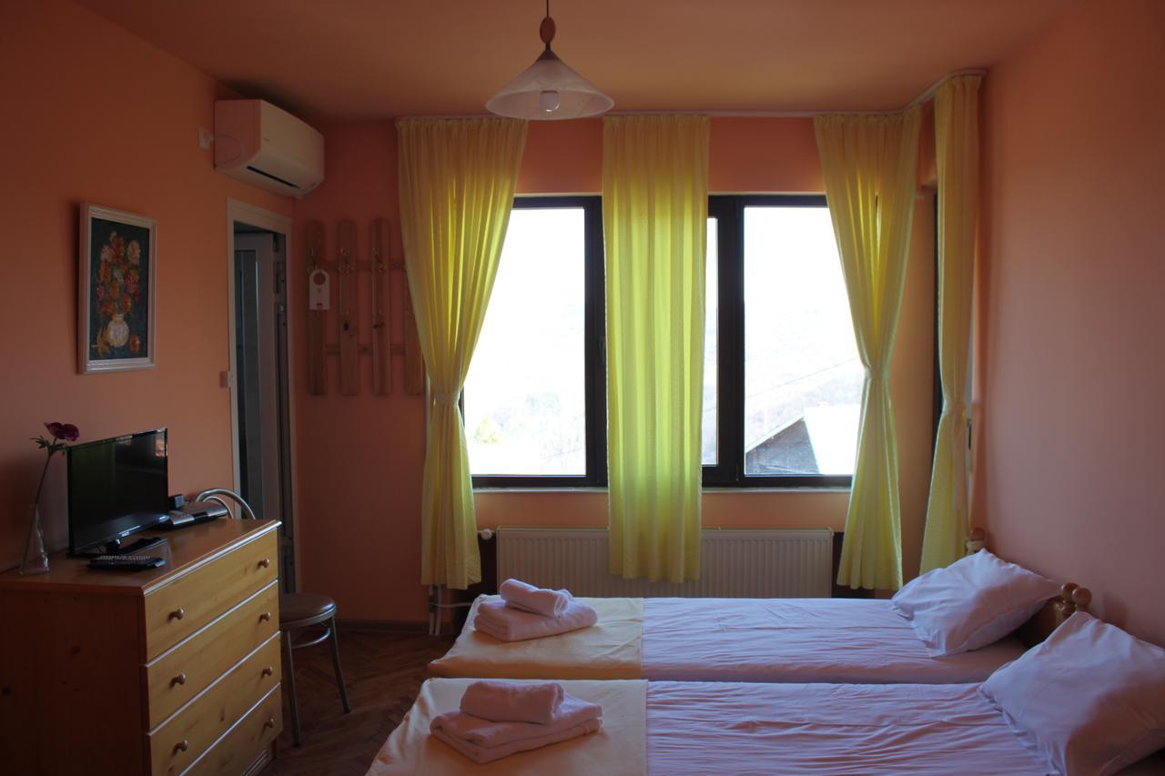 Guest House Daskalov Chervena Lokva Eksteriør billede